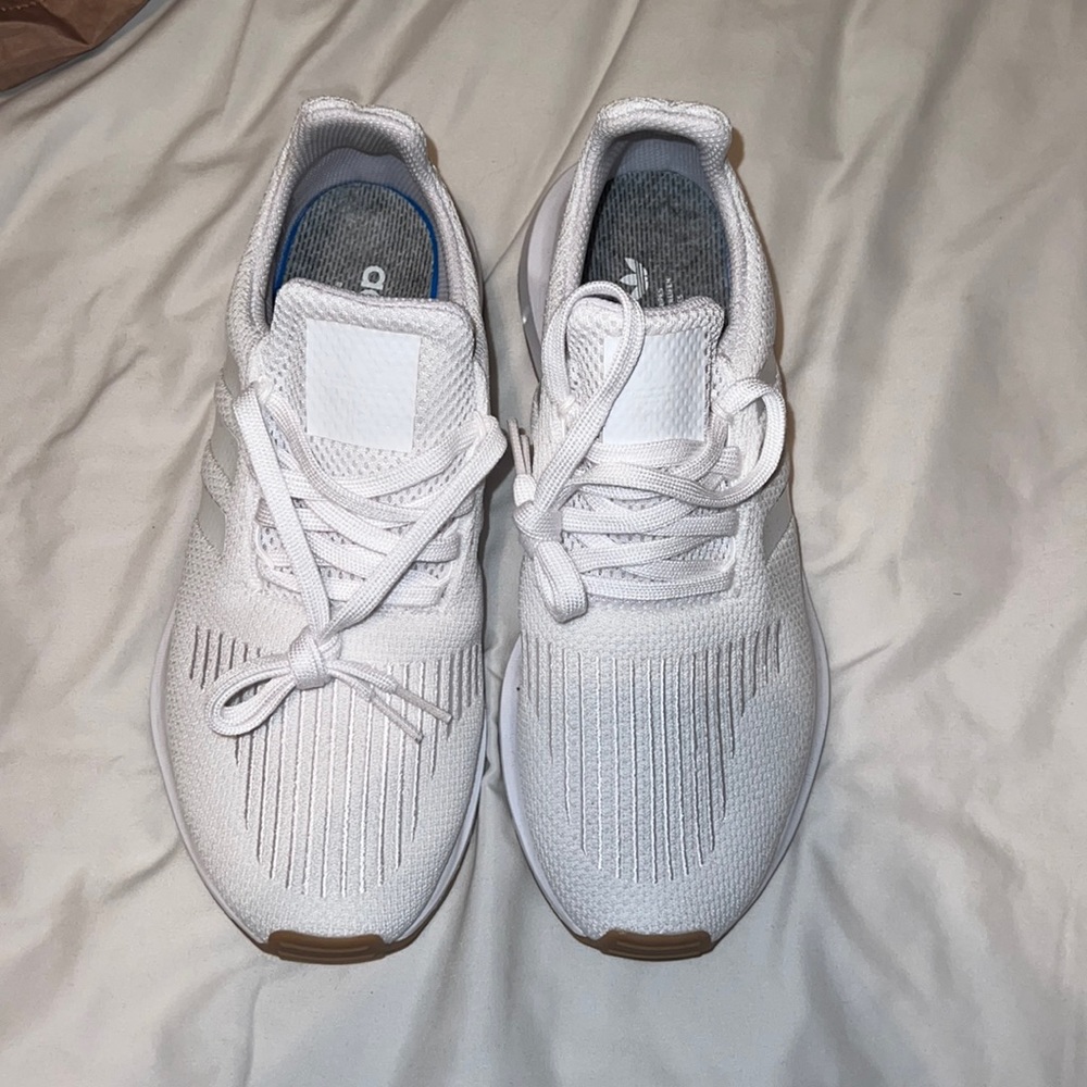 Adidas tennis shoes